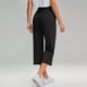 thumbnail image 4 of pantalón elástico de cintura alta 3/4 para mujer pantalones de pierna capris anchos con ajuste activo casual pantalones con bolsillos negro / l, 4 of 4