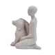 thumbnail image 4 of Figura decorativa de hombre con perro para estante, 10x6,5x13,3 cm, ideal para dueños de mascotas. Gris claro, 4 of 9