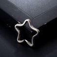 thumbnail image 3 of Pack de 30 Anillas Divididas de Metal en Forma de Estrella Ideales para Llaveros, 3 of 5