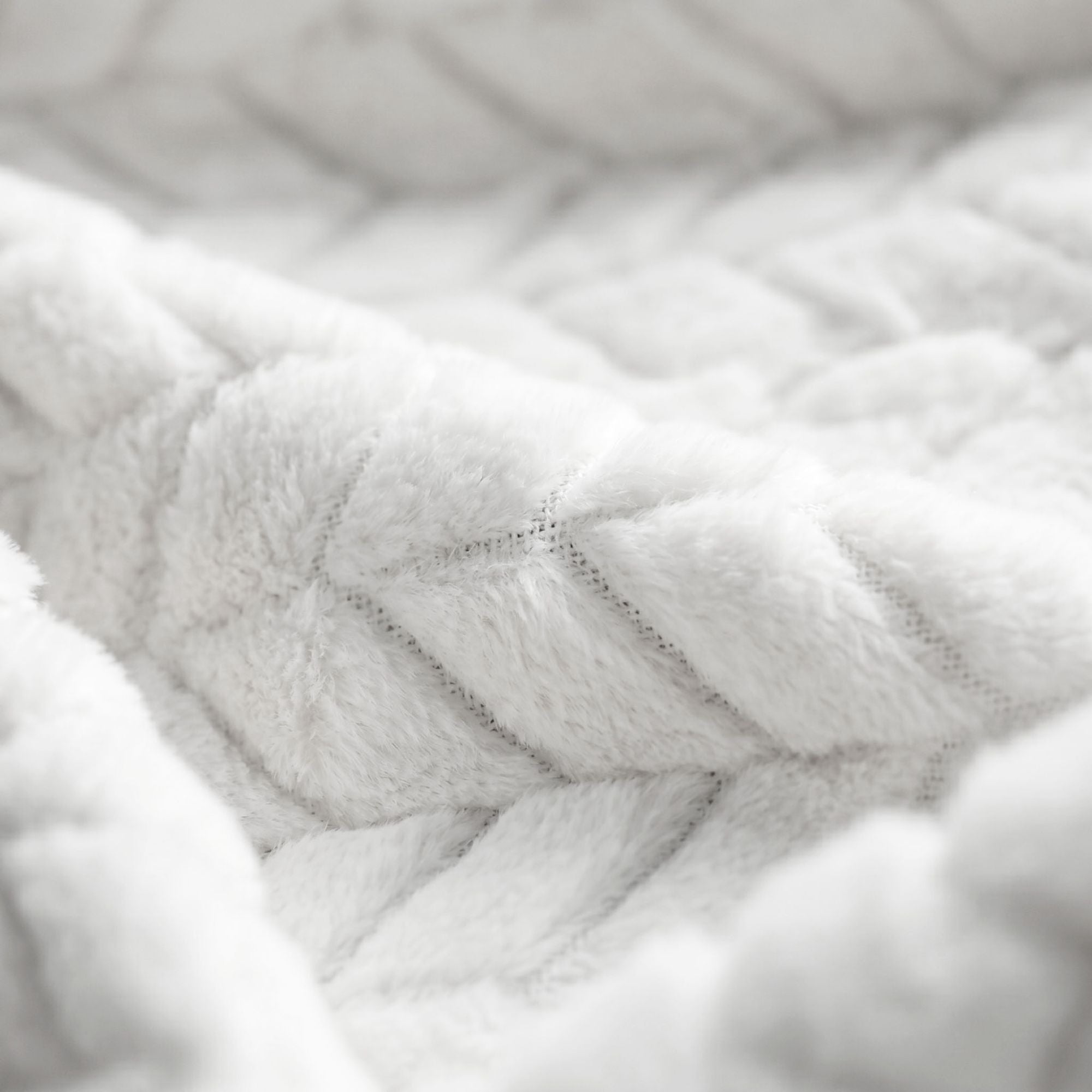 Superior Hope Herringbone Fluffy Fleece Blanket, Full Queen Size, White