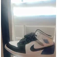 thumbnail image 5 of size 4 A i r-Jor-dan’s!!, 5 of 5