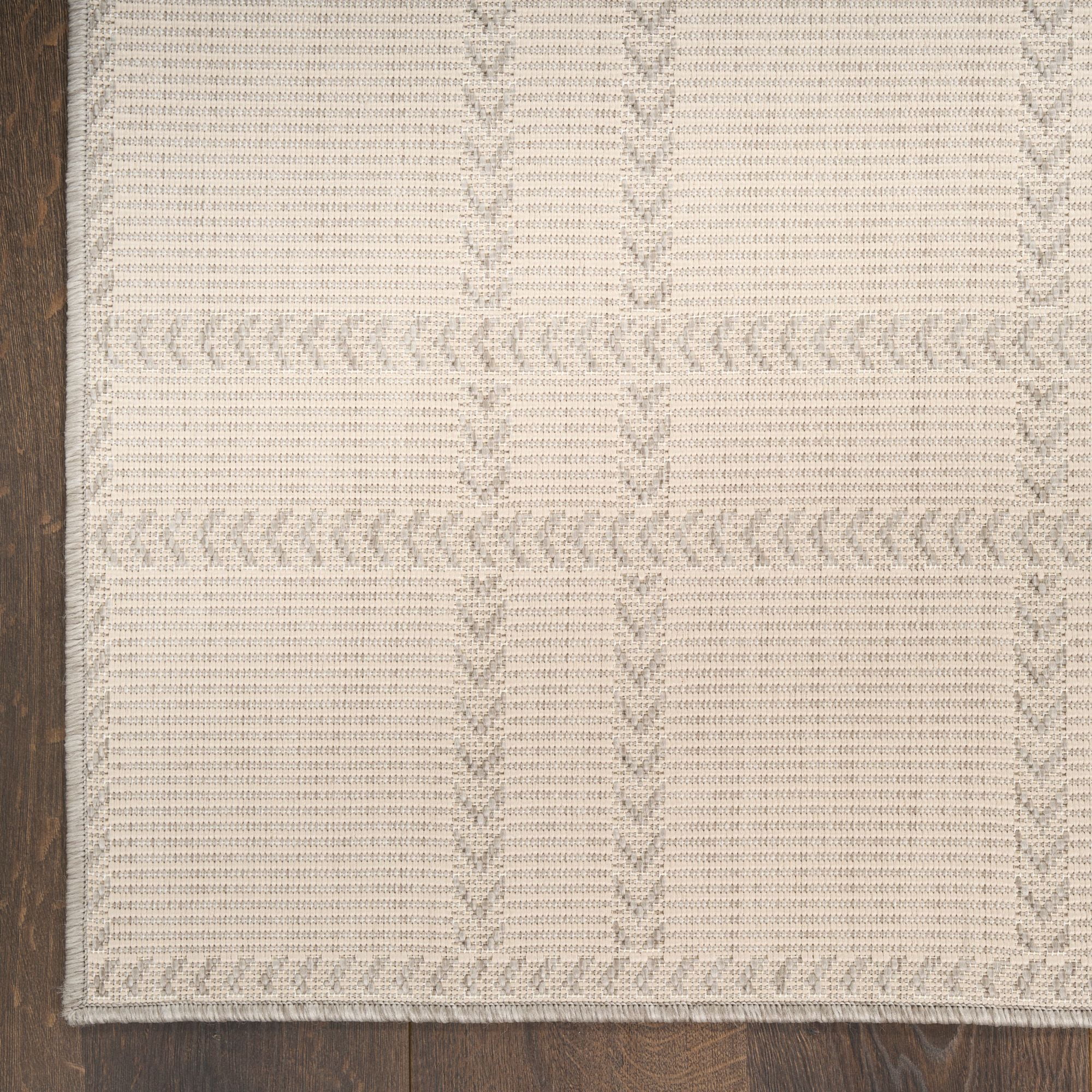 Nourison Horizon Indoor/Outdoor 3' x 5' Grey Modern Rug