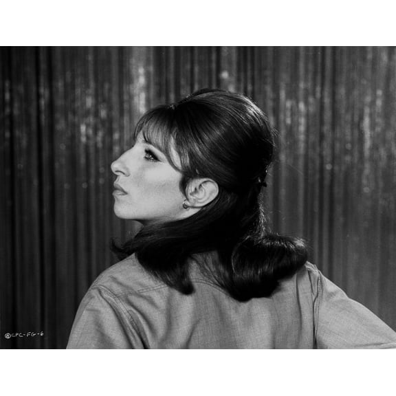Barbra Streisand Portrait Facing Side View Photo Print (8 x 10)