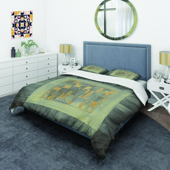 Designart 'Gold Geometric Tapestry II' Glam Duvet Cover Set