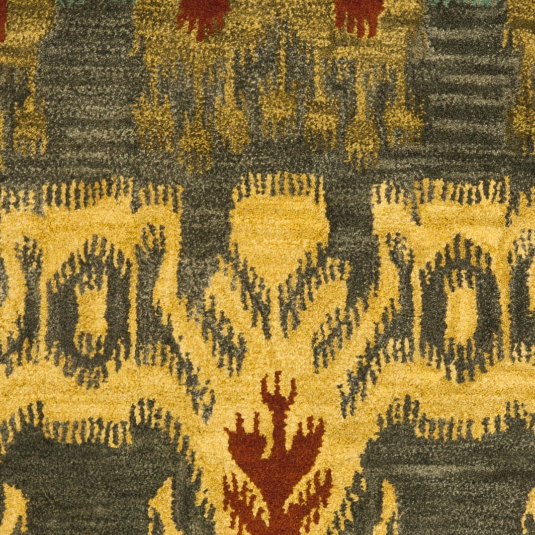SAFAVIEH Ikat Crane Paisley Wool Area Rug, Olive/Gold, 8' x 10'