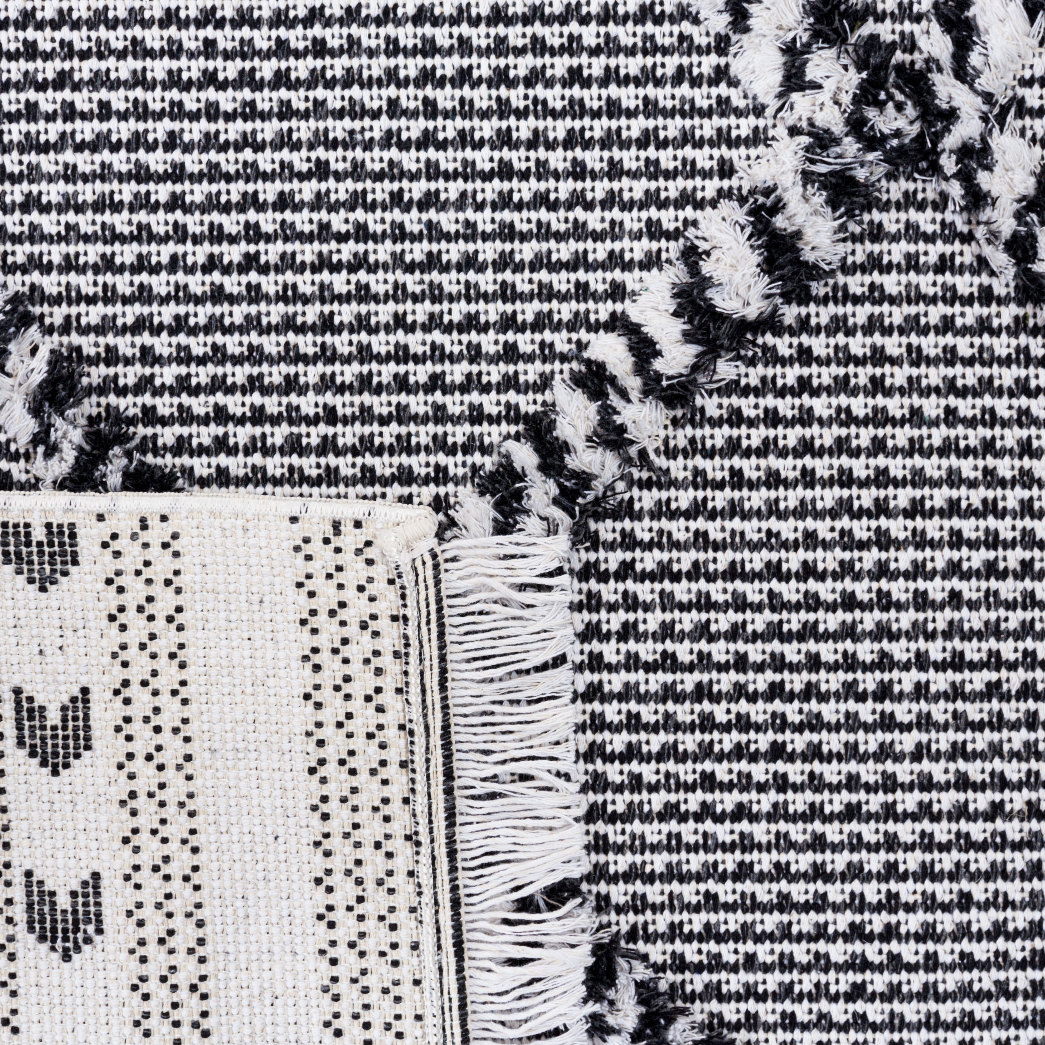 SAFAVIEH Augustine Reannon Geometric Area Rug, Black/Ivory, 6'4" x 9'6"