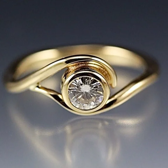 2Ct Round Cut Simulated Diamond Women's Solitary Ring14k Yellow Gold-Over Silver