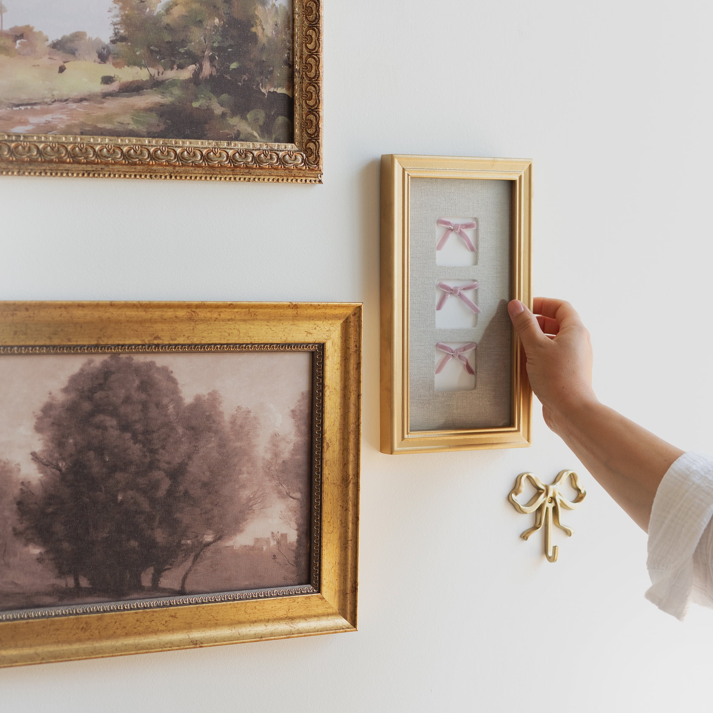 Home Decor Collection, Decorative Pink 3 Bow Framed Picture Wall Art