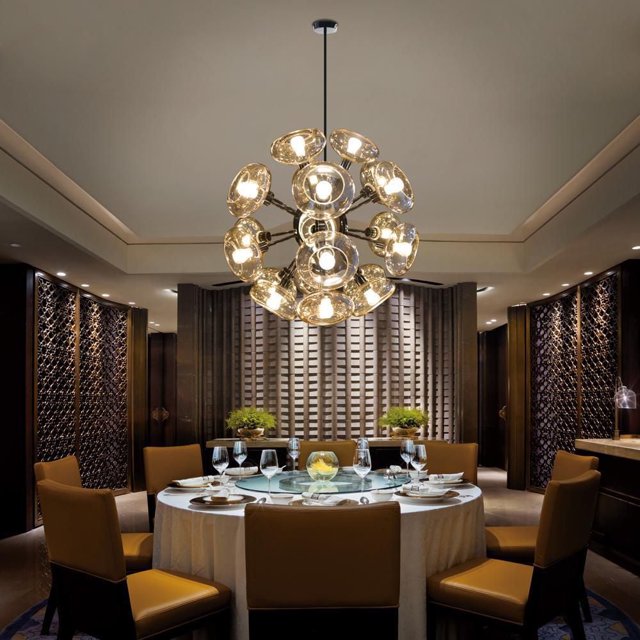 MAGNIFIQUE CHANDELIER EN FORME DE PISSENLIT AVEC 22 LED AMPOULES