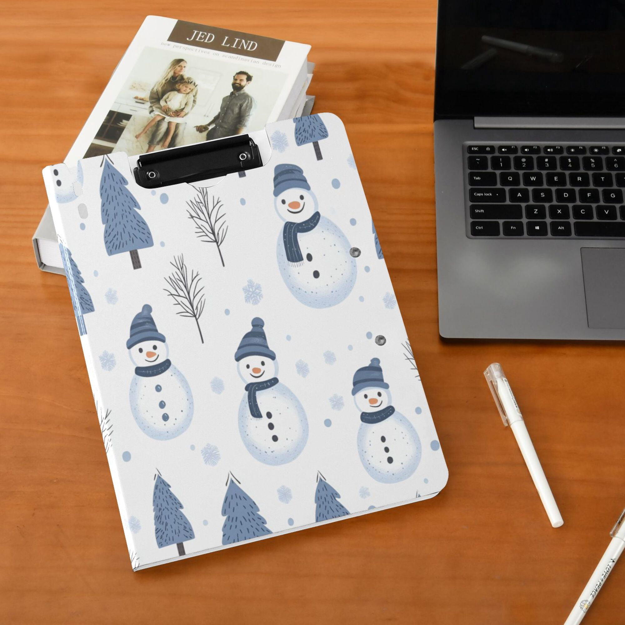 FORMRS A4 Clipboard Folder with Pen Holder Horizontal Foldable School Office Binder, Cartoon Snowmen