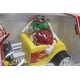 thumbnail image 3 of Dispensador de dulces M&M's - Rebelde sin pista - Amarillo, 3 of 4