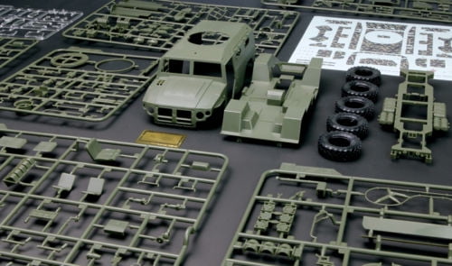 Meng Model 1/35 VS-003 high-mobility vehicle GAZ-233014 STS Tiger Meng Model 1/35 VS-003 high-mobility vehicle GAZ-233014 STS Tiger