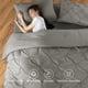 thumbnail image 4 of SONORO KATE Juego de Edredón Matrimonial, 7 Piezas para Todas las Estaciones, Cama en una Bolsa con Edredón Plisado - Sábana Plana y Sábana Ajustable - Fundas de Almohada y Fundas, Gris, 4 of 6
