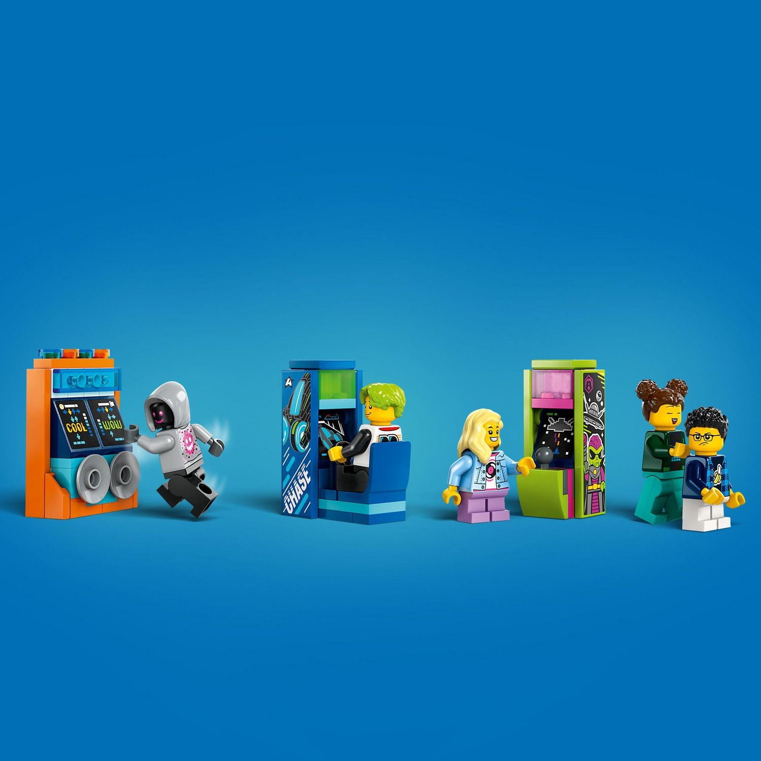 LEGO City Robot World Roller-Coaster Park Set, Building Toy with 8 Minifigures, Creative Gift for Kids, 60421