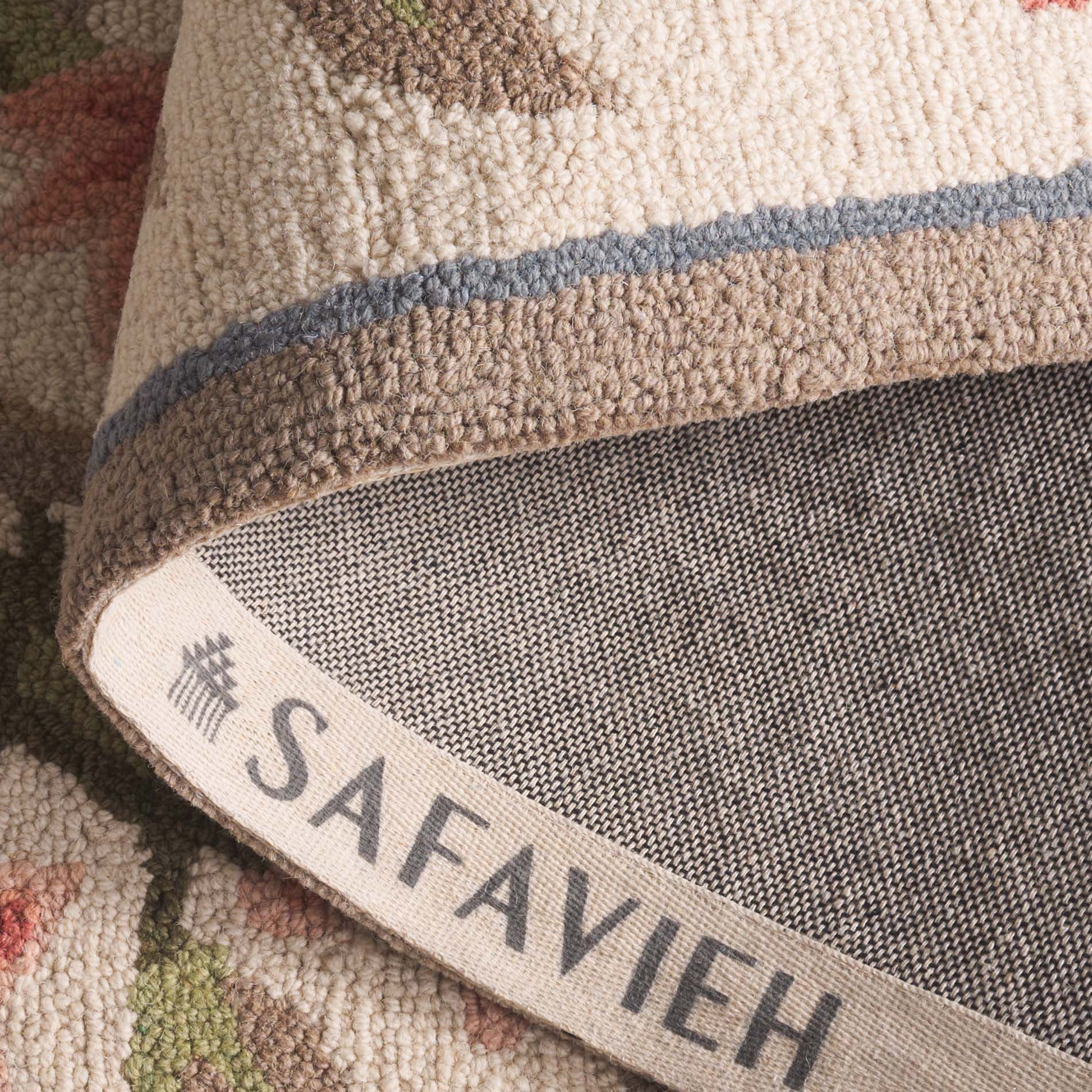 Safavieh Chelsea Baxter Bordered Wool Runner Rug, Ivory, 2'6" x 18'