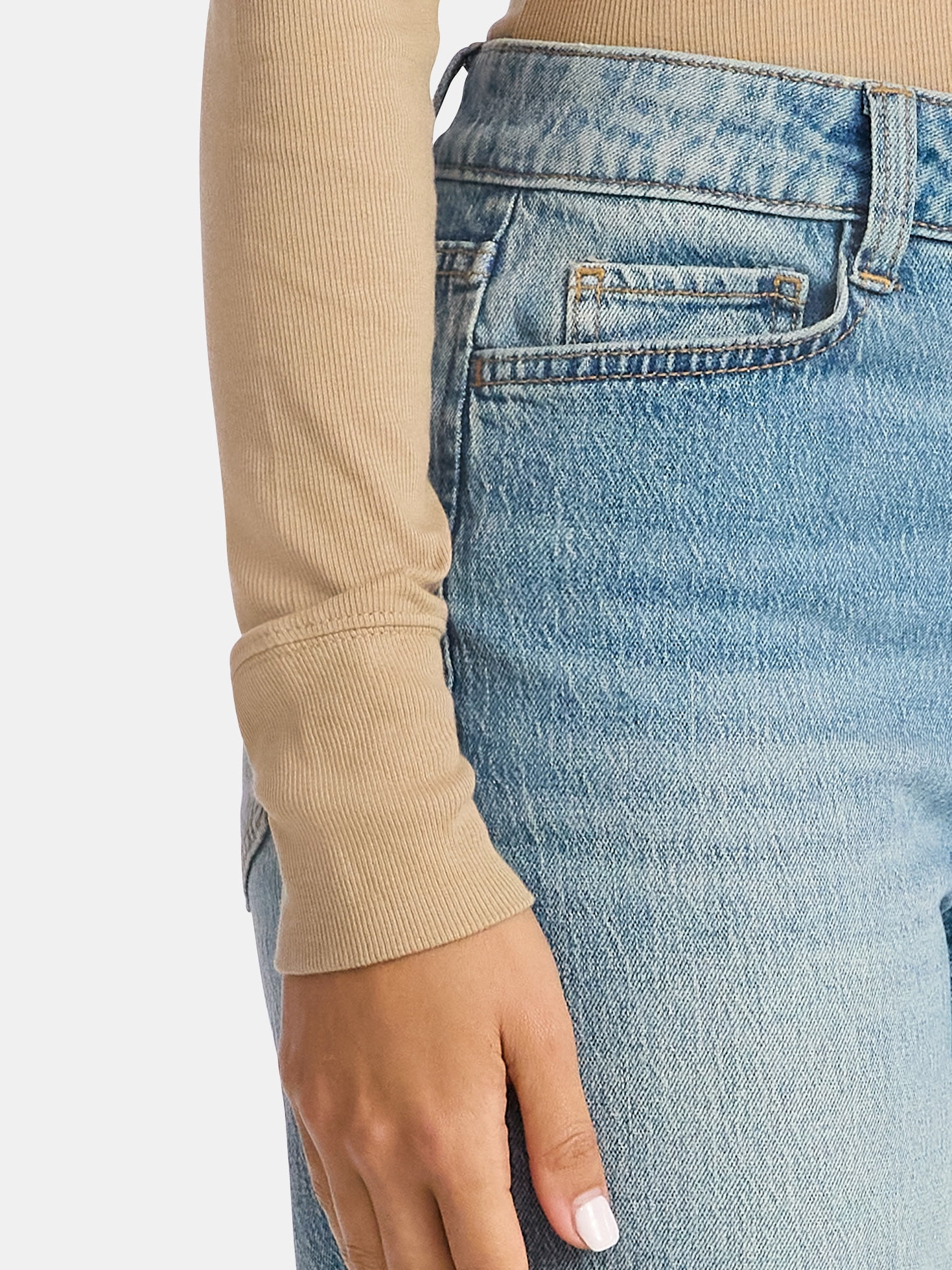 Time and Tru Women's High Rise Straight Jeans with Cuffs, 29" Inseam, Sizes 0-20