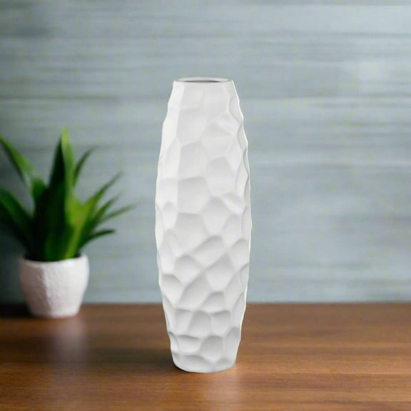 Elowen Ceramic Bellied Wave Vase