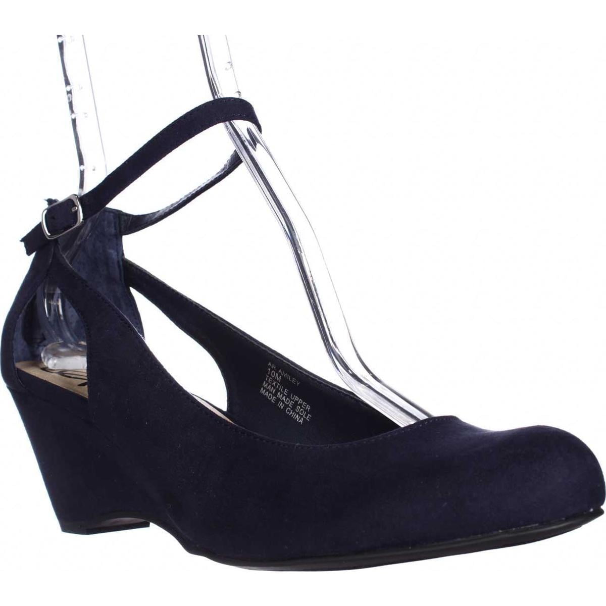 Womens AR35 Miley AnkleStrap Wedge Pumps, Navy