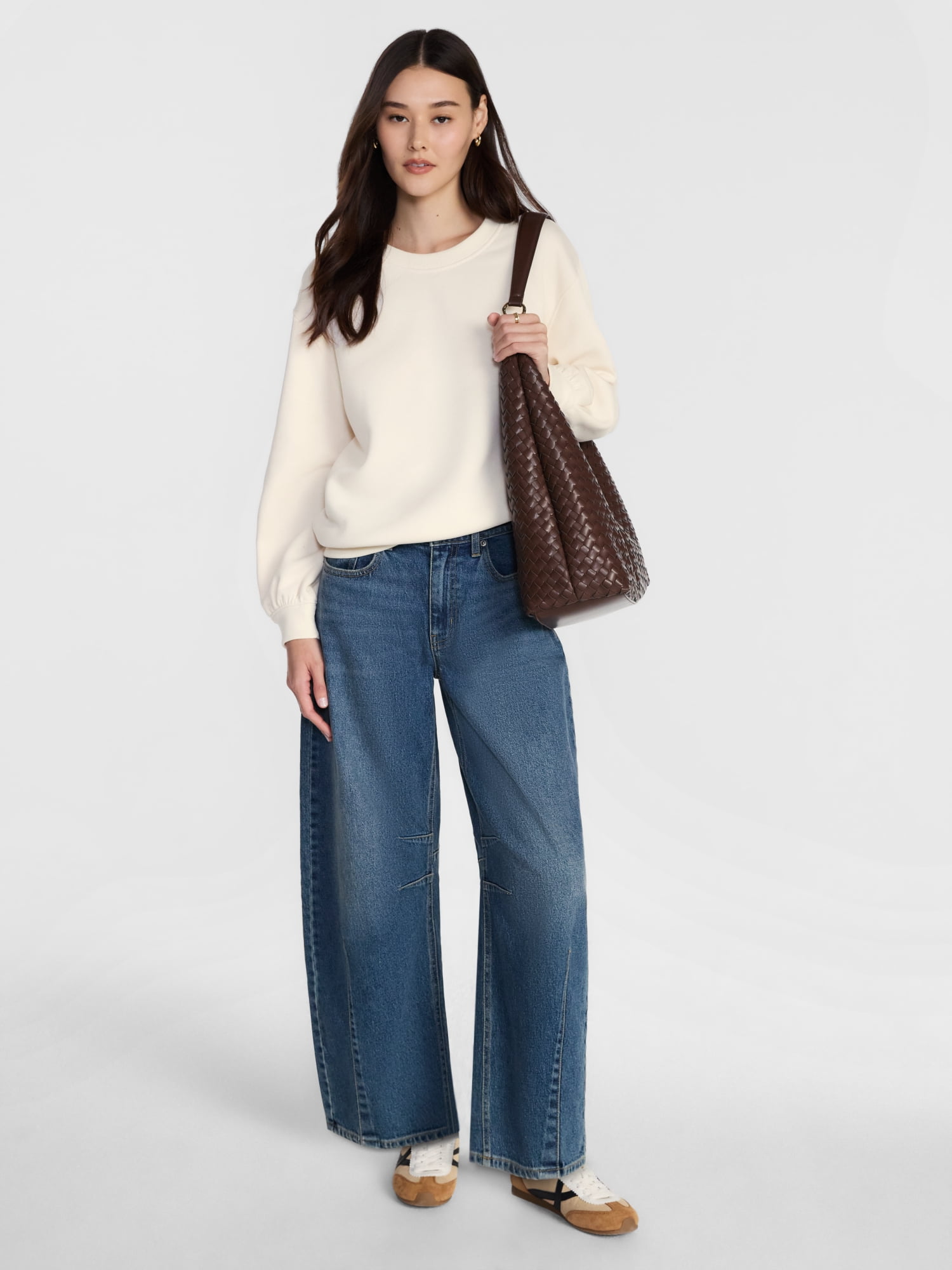 Scenario Women's and Women's Plus Crewneck Sweatshirt, Sizes XS-4X