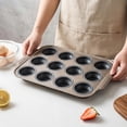 thumbnail image 3 of Bandeja Para Hornear Molde de silicona de 12 cavidades para pasteles,bandeja para hornear de 12 agujeros para muffins y cupcakes,antiadherente y fácil de limpiar (gris,1 pieza). Rkxzt, 3 of 9