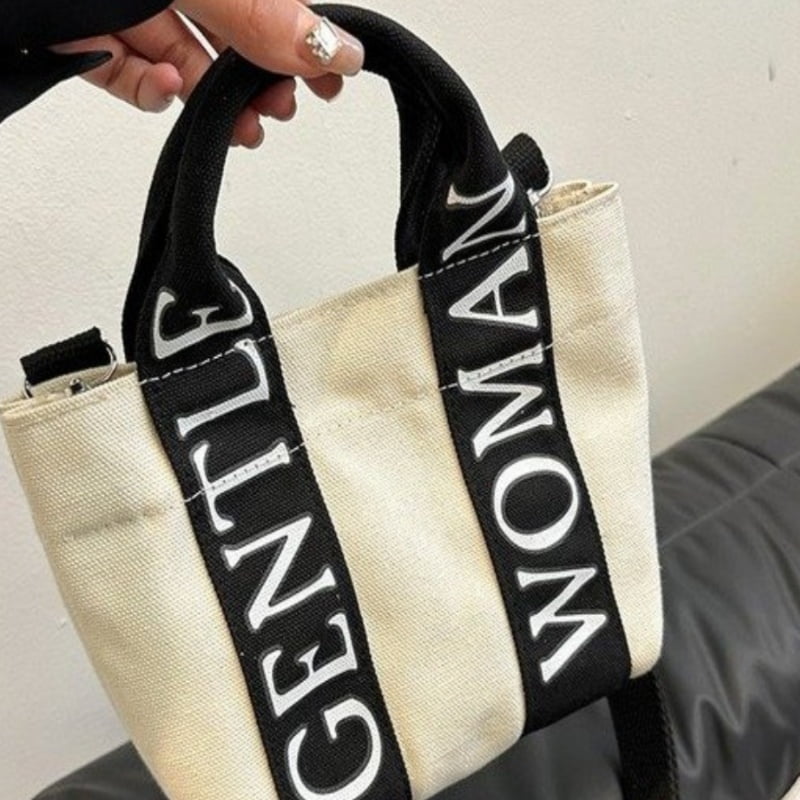 Gentlewoman® Tote Bag for Women, Canvas Crossbody Tote Bags with Magnetic buckle Casual Canvas Shoulder Bags for Work School and Travel，Black and white