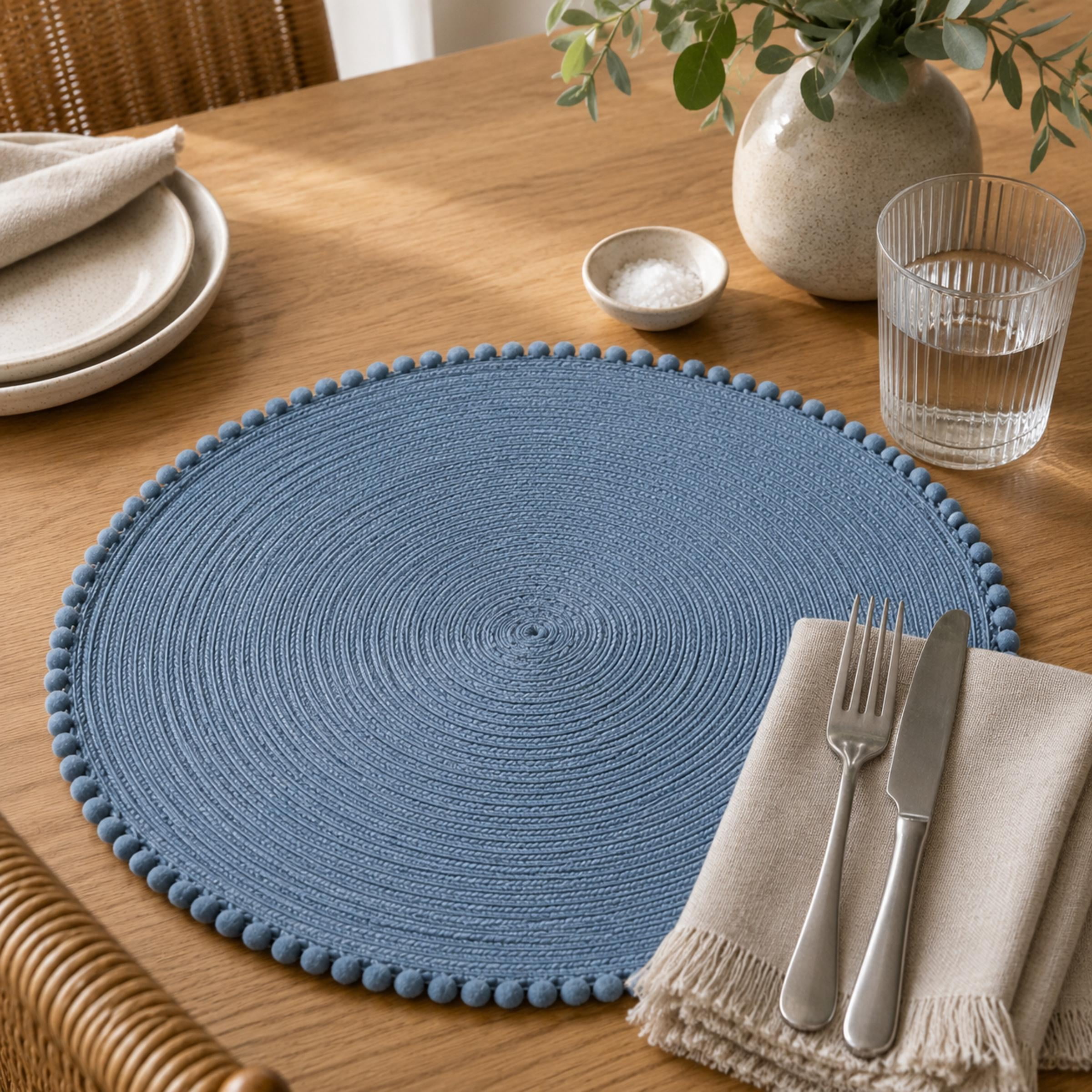 Dainty Home Set of 6 Placemats | Elegant and Durable | 15x15 in Round Woven Non-Slip Washable Place Mats | Tear-Resistant Heat | Resistant Placemats