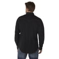 thumbnail image 2 of Camisa Wrangler retro de manga larga con dos bolsillos para hombre, color negro, 2 of 6