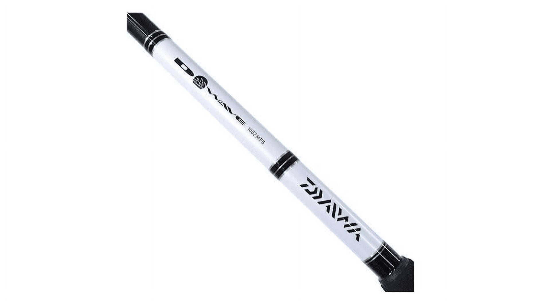 Daiwa D-Wave Spinning Combo 7' Medium Action Reel 4000 photo 2