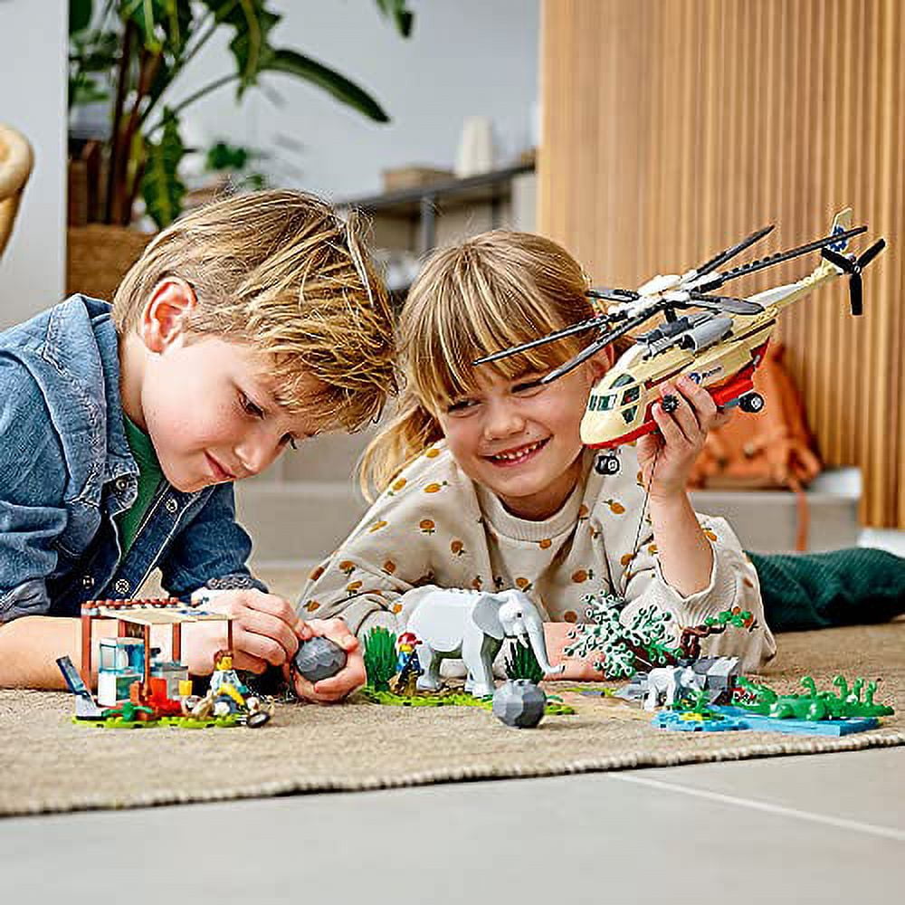 LEGO Wildlife Rescue Operation 60302 Building Set (525 Pieces)