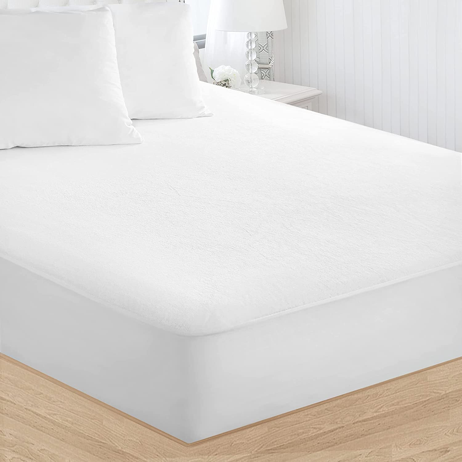 Twin Size Waterproof Mattress Protector,UltraSoft Smooth Breathable Mattress Cover