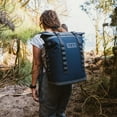 thumbnail image 3 of Enfriador de mochila YETI Hopper M20 Wild Vine Red 18 latas, 3 of 8