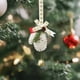 thumbnail image 4 of Campanas de Viento Navideñas | Adorno Colgante de Campanas Pequeñas | Poliéster Rojo y Blanco | Sonido de Tintineo | Decoración para Árbol de Navidad | Decoración Festiva para Ventanas y Puertas | Re, 4 of 6