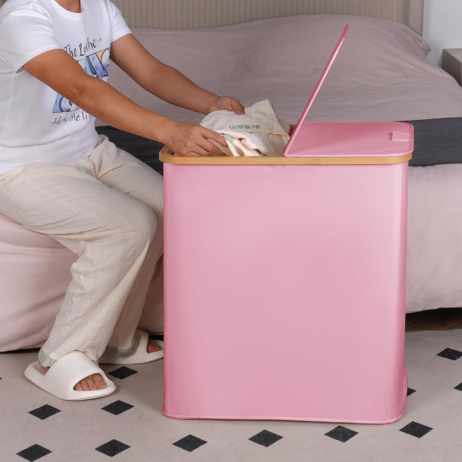 Laundry Hamper with Lid, Double Laundry Hamper with 2 Removable Bags, 2 Section Laundry Basket with Bamboo Handles for Bathroom, Bedroom & Laundry Room (Pink, 140L Dual)