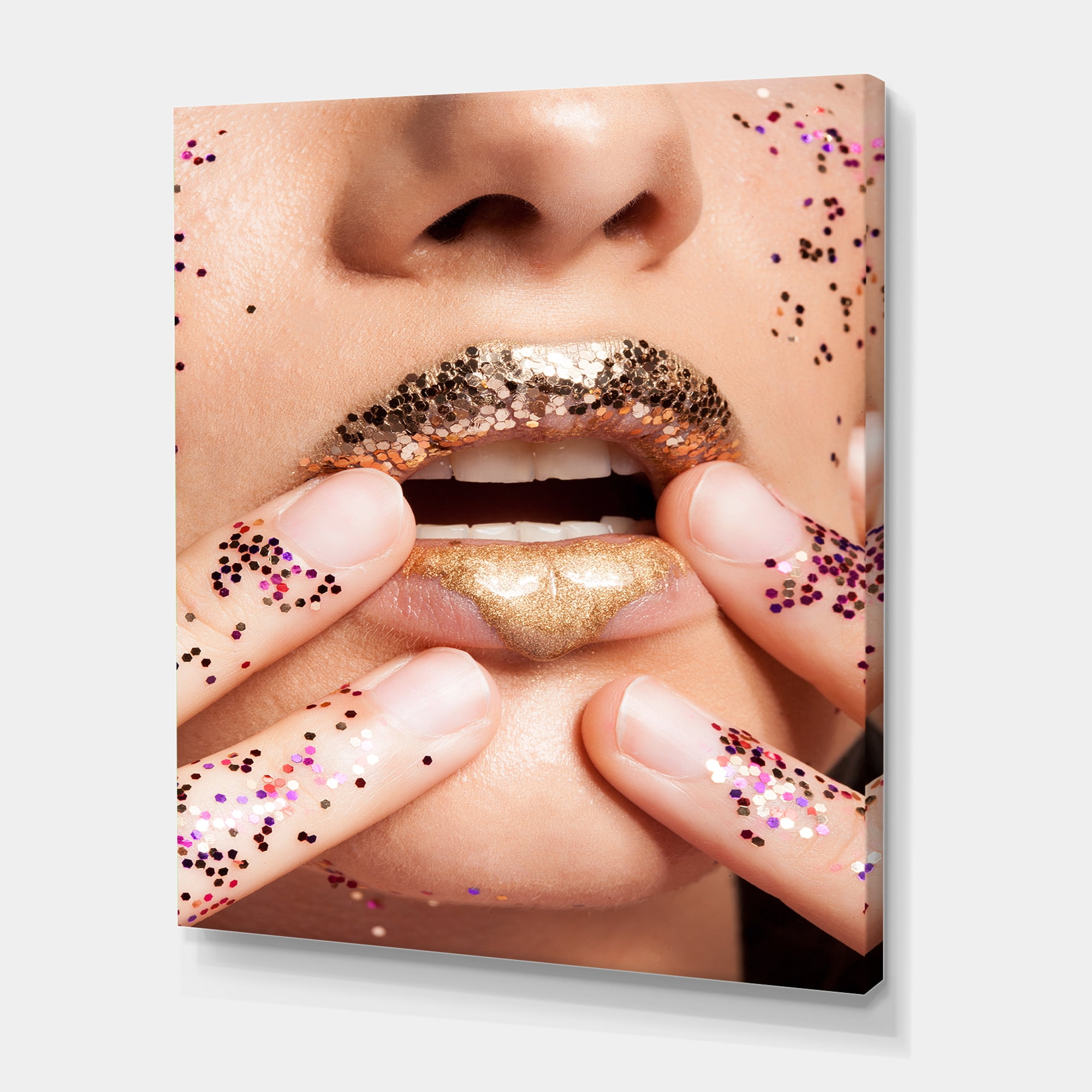 Designart ' Female With Golden Lips and Glitter On Her Hands ' Modern Canvas Wall Art Print