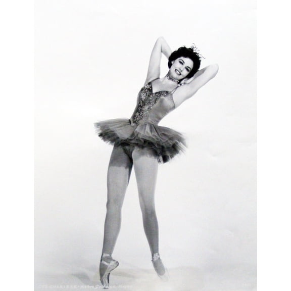 Cyd Charisse - ballet outfit on pointe Photo Print (8 x 10) - Item # DAP15721