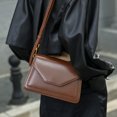 thumbnail image 2 of Bolsos cruzados de un solo hombro de alta gama, de color sólido, bolsos cruzados cuadrados versátiles de moda para mujeres, 2 of 5