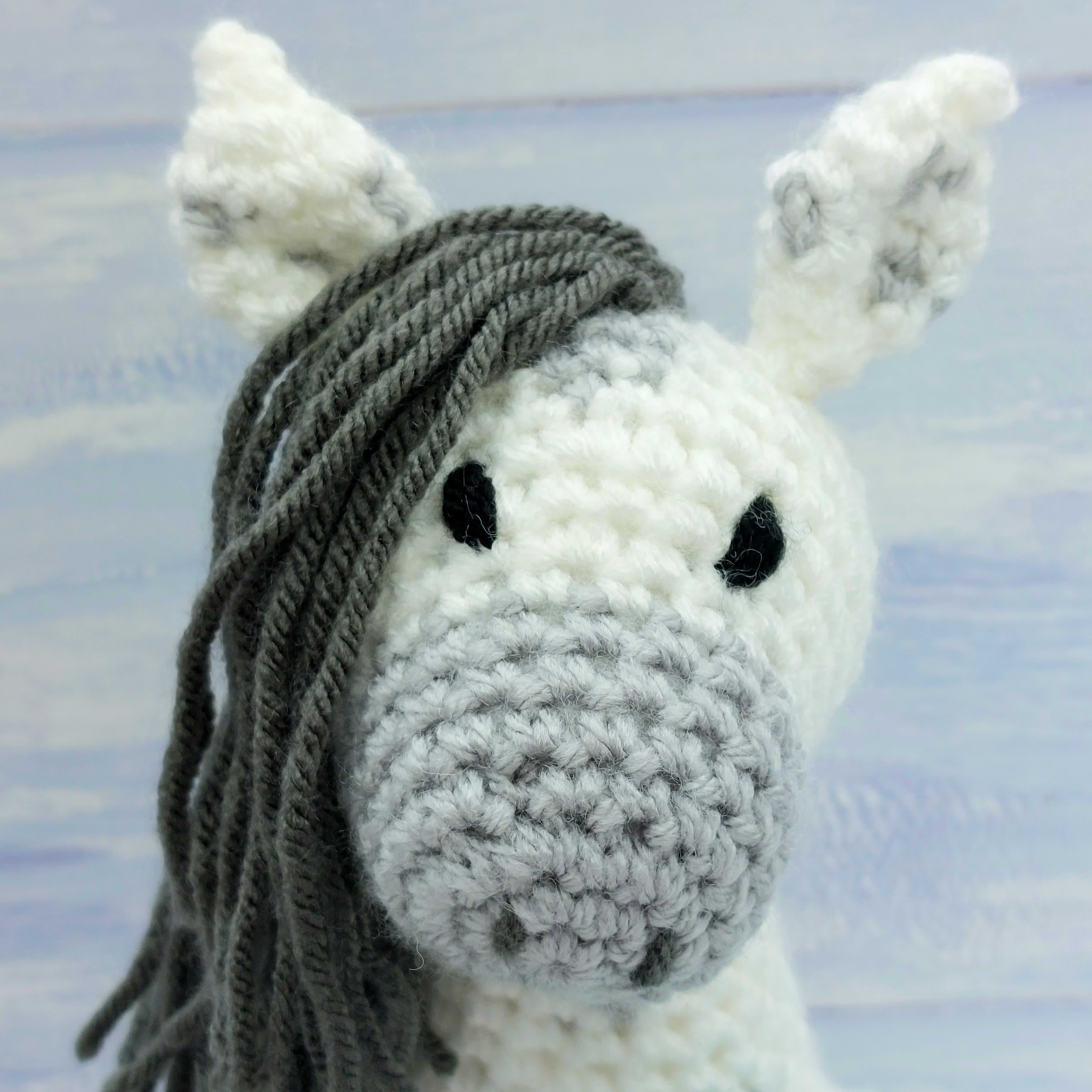Horse Crochet Kit - Sundance and Storm the Ponies (Storm the Horse Kit)