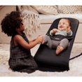 thumbnail image 4 of BabyBjorn Transat Balance en Tissu Tissé Doux - Noir/gris Foncé sur Cadre Noir, 4 of 4