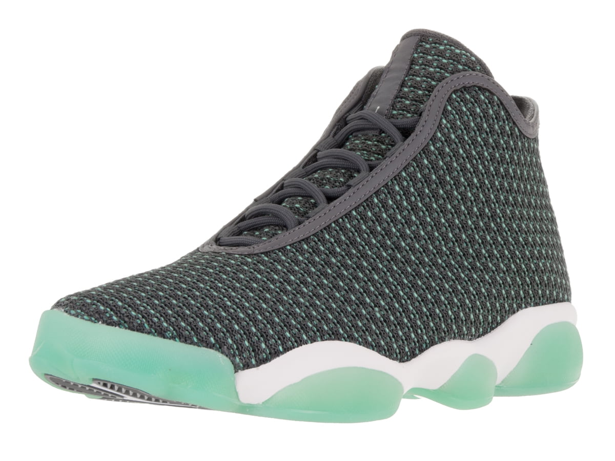 men basketball jordan shoes