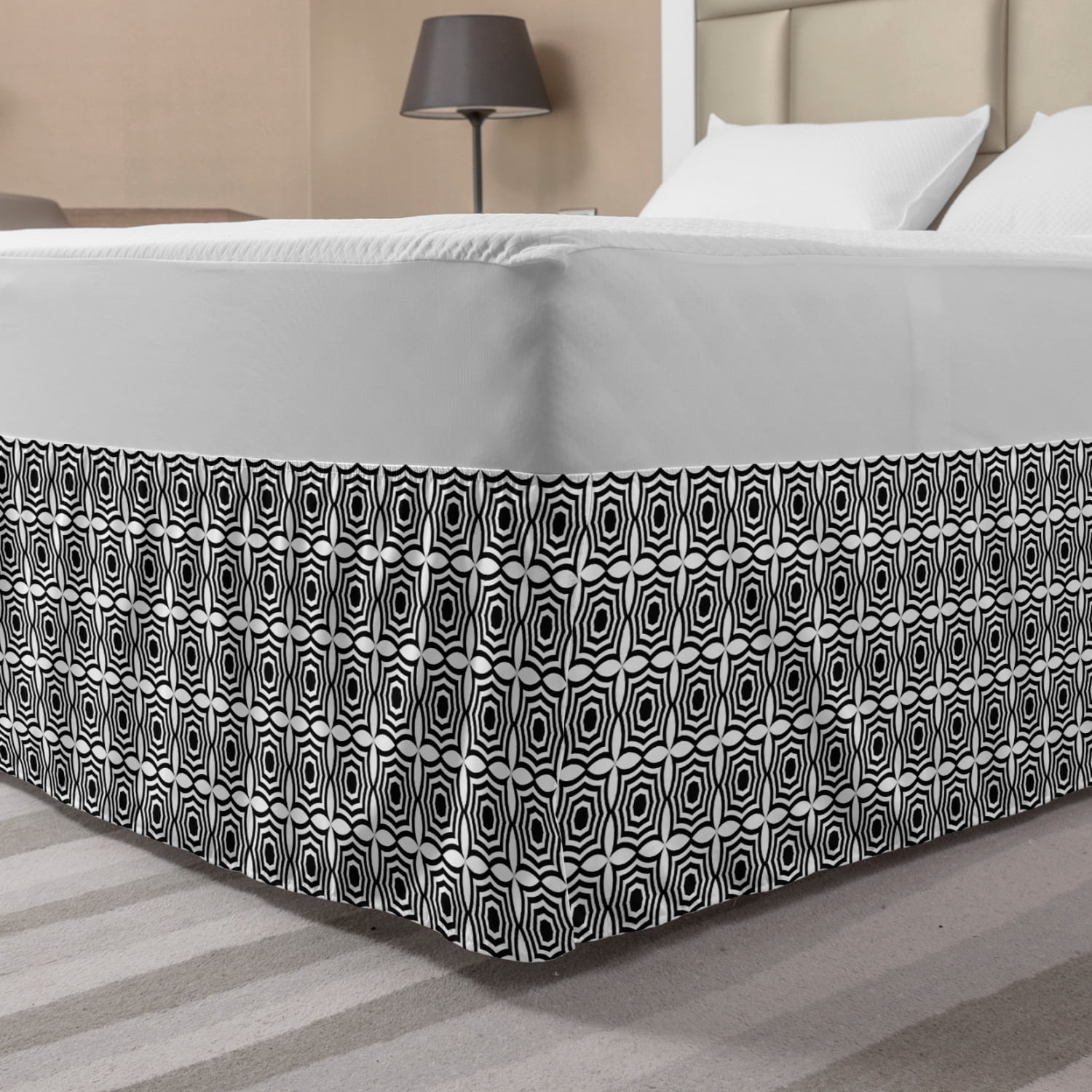 Geometric Bed Skirt, Continuous Pattern of Monochrome ...