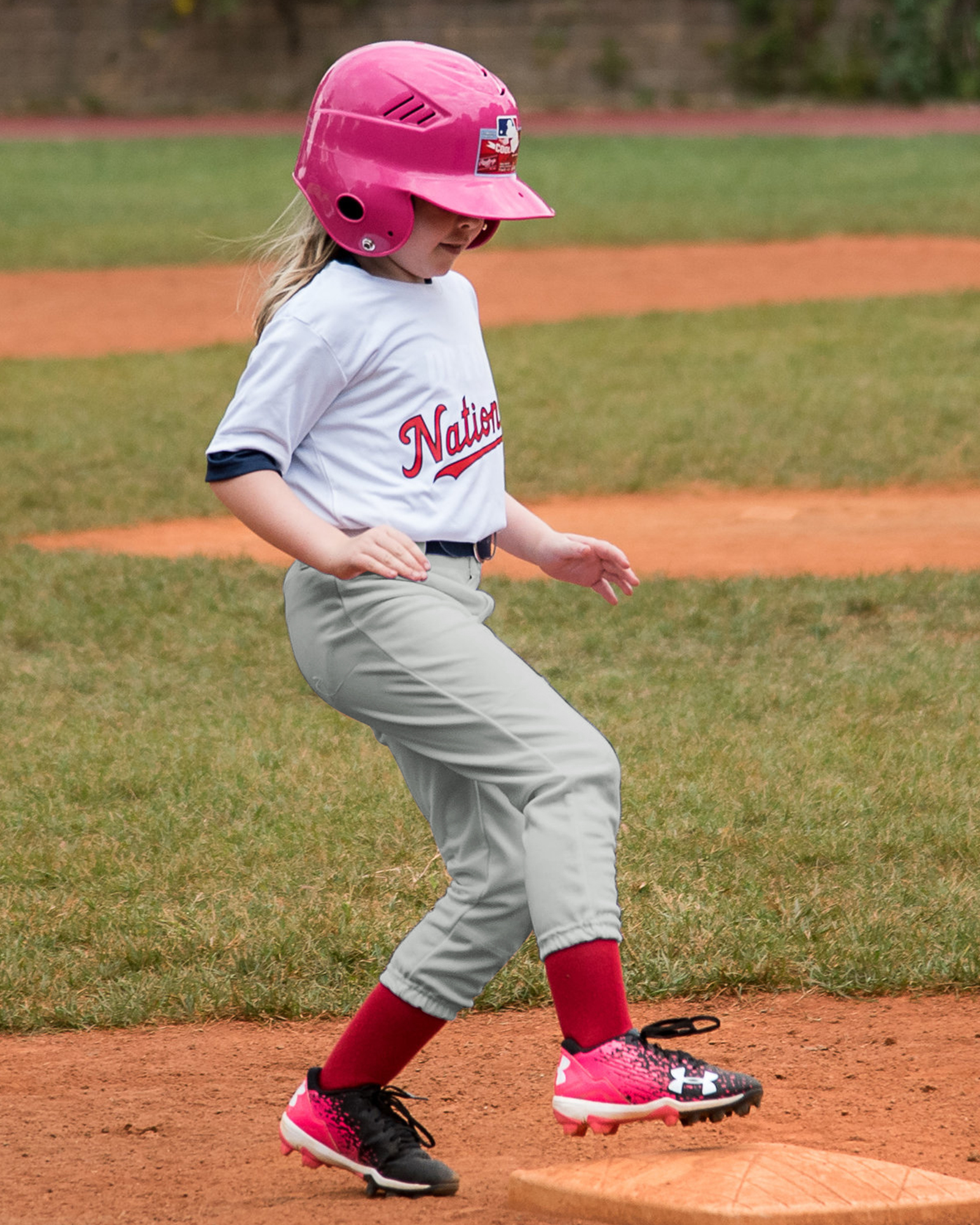 Details 114+ youth girls softball pants latest in.eteachers