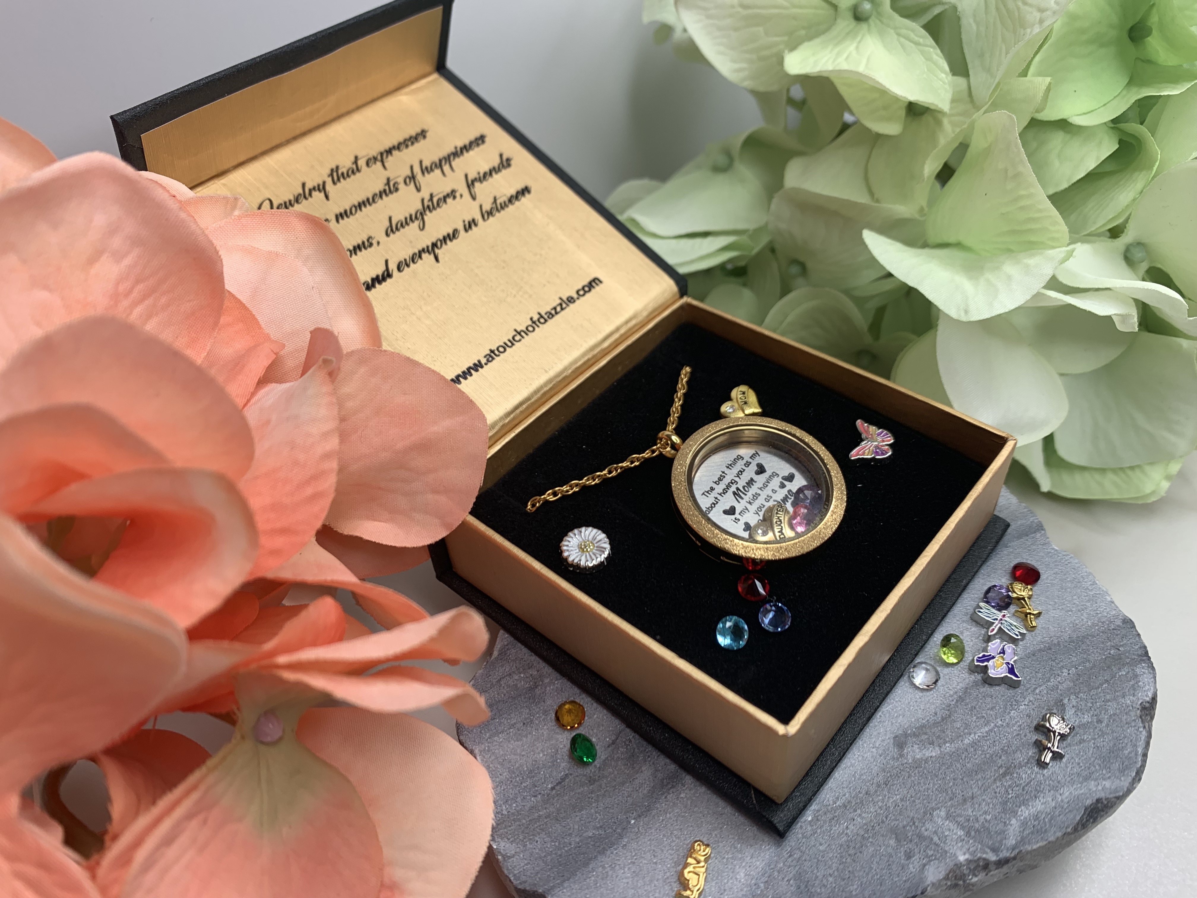 Grandma Gifts For Mothers Day For Mom From Daughter | Mother Daughter  Necklace Floating Locket Necklace Grandma Jewelry Gift For Mom From  Daughter 