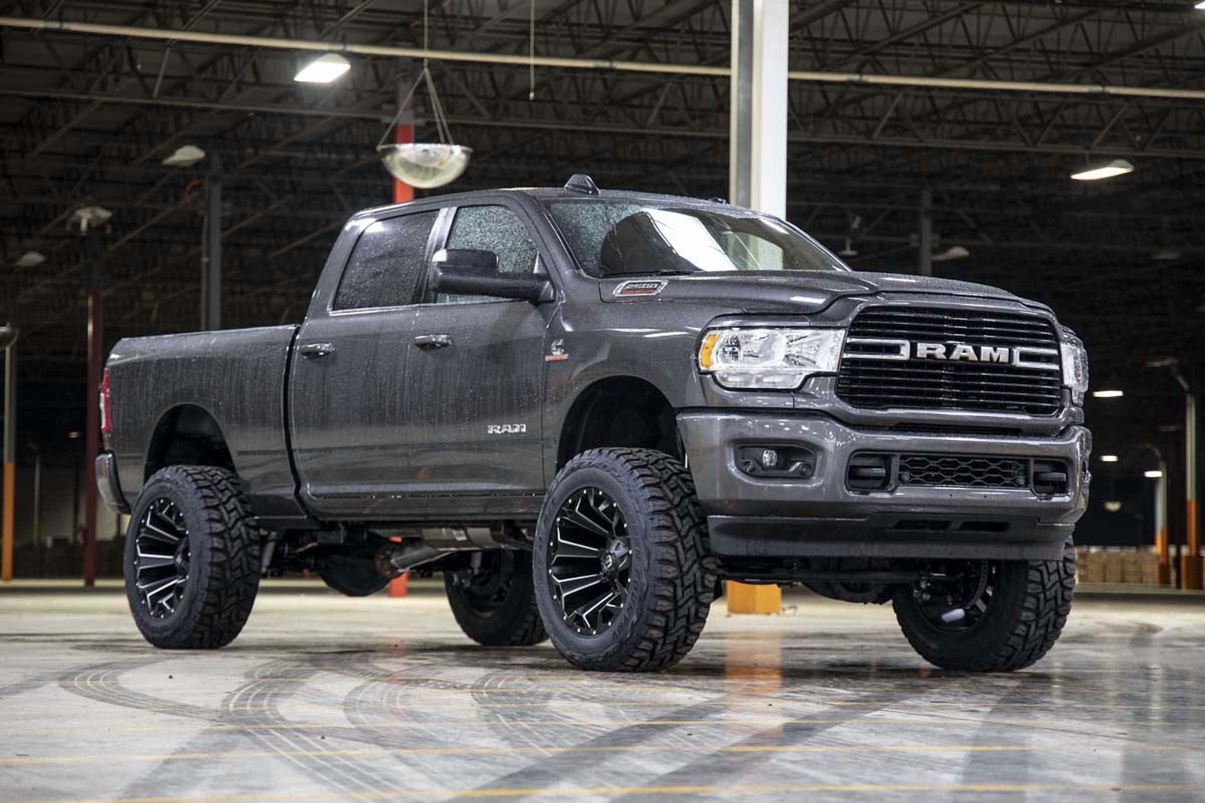 Rough Country 5" V2 Lift Kit for 19-24 Ram 2500 w/Non-AISIN Transmission - 38370