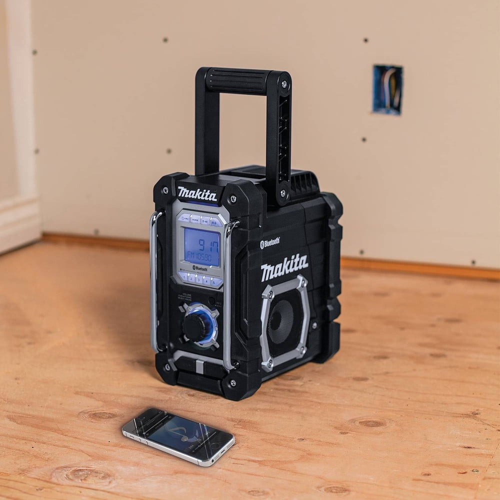 Makita XRM06B Bluetooth Cordless Job Site Radio, Black