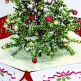 thumbnail image 5 of Fraser Hill Farm 29" Arbre Musical avec Base Rouge et Fonction Neige, 5 of 5