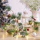 thumbnail image 4 of Guirnalda de luces navideñas de ratán con forma de piña, hojas de árbol, frutos rojos, tira larga, luz decorativa de pared, decoración navideña para el hogar, decoraciones para festivales., 4 of 6