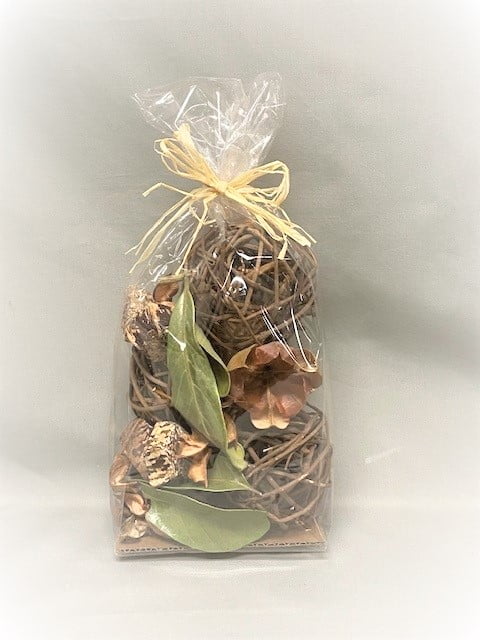 Rooms in Bloom Sandalwood Rose Potpourri
