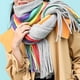 thumbnail image 4 of Minnieouse Manténgase a la moda y acogedor, bufandas gruesas a rayas femeninas, borlas, bufandas cálidas informales, cálidas y acogedoras Accesorios de disfraces, 4 of 6