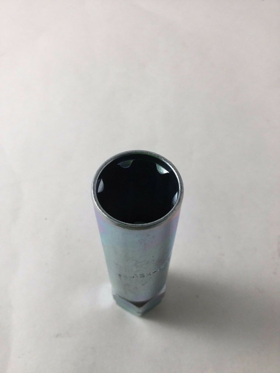 GORILLA Lug Nut Keyes