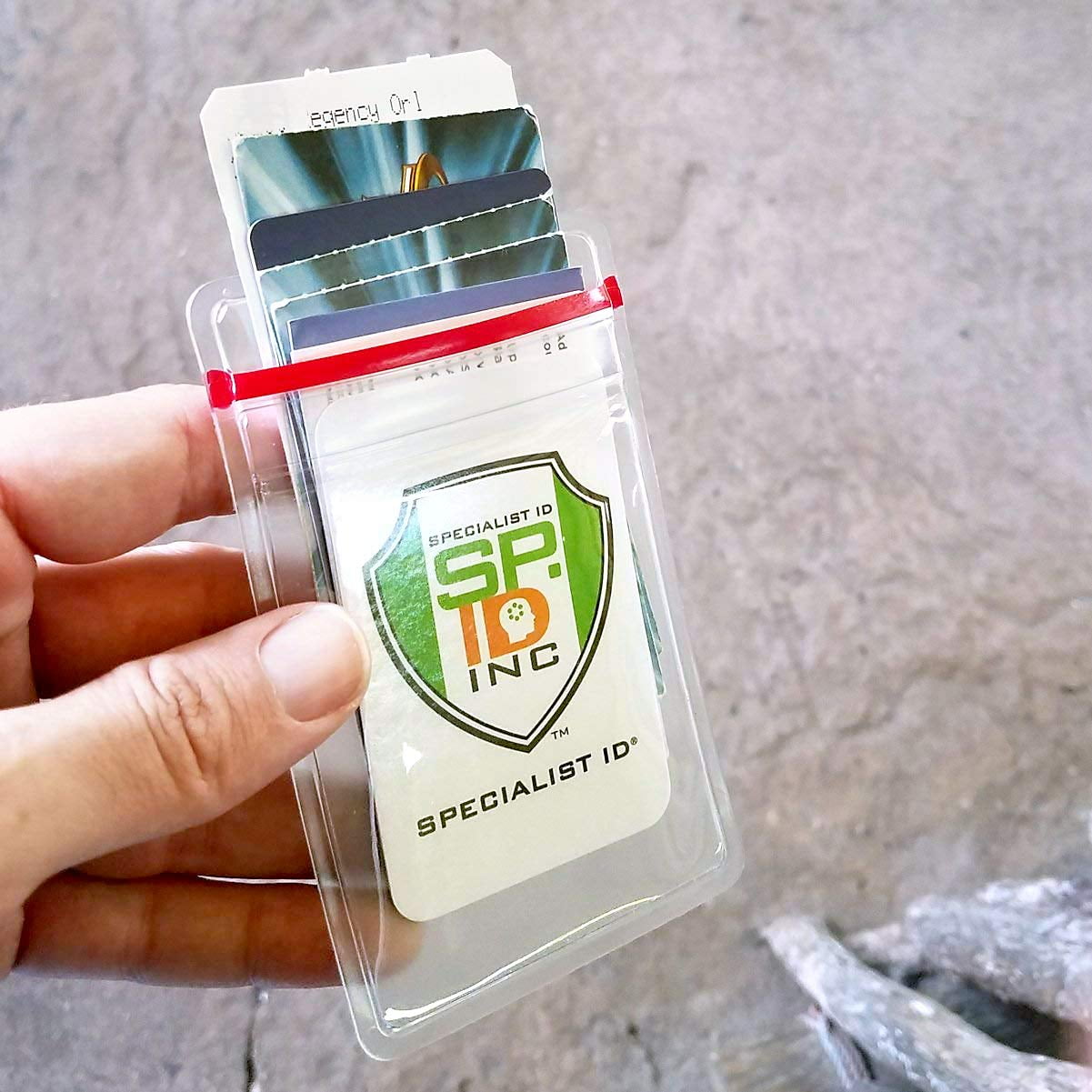 Specialist ID Water Resistant Badge & ID Holders, Vinyl, 100 Count